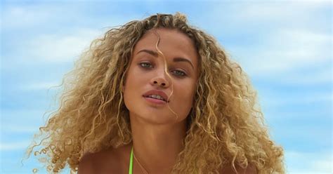 rose bertram sexy|Rose Bertram 2016: Tahiti